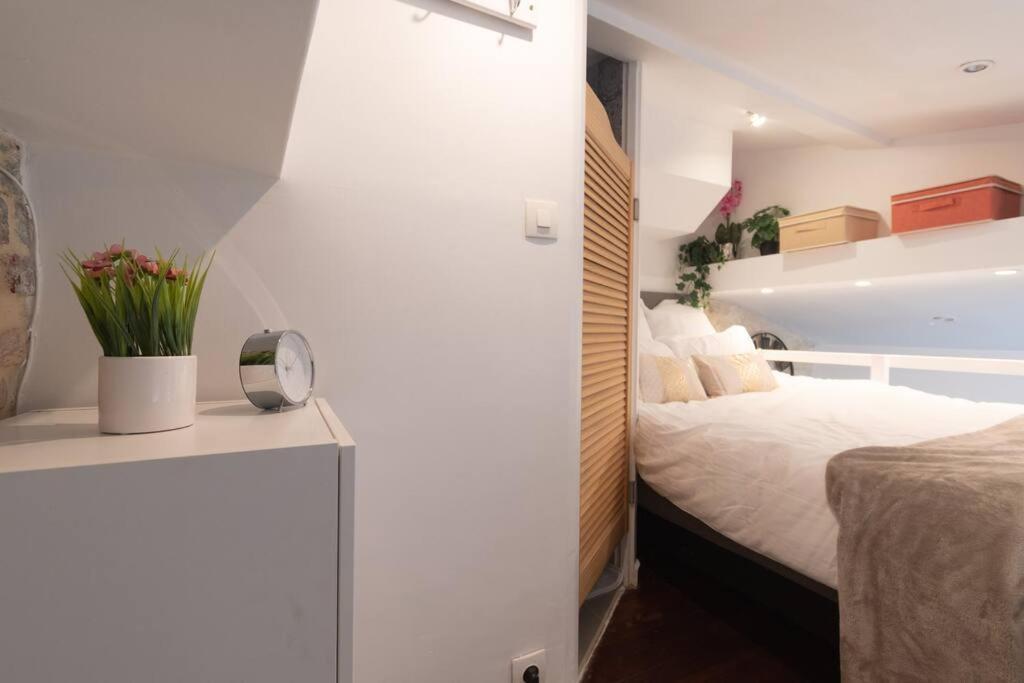 Apartamento Duplex Parisien En Face Metro13 *