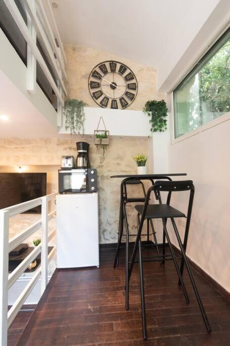 Apartamento Duplex Parisien En Face Metro13 *