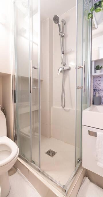 Apartamento Duplex Parisien En Face Metro13 París