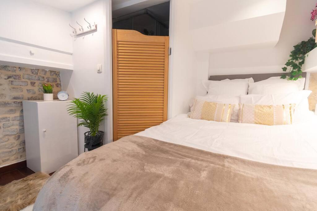 Apartamento Duplex Parisien En Face Metro13 París