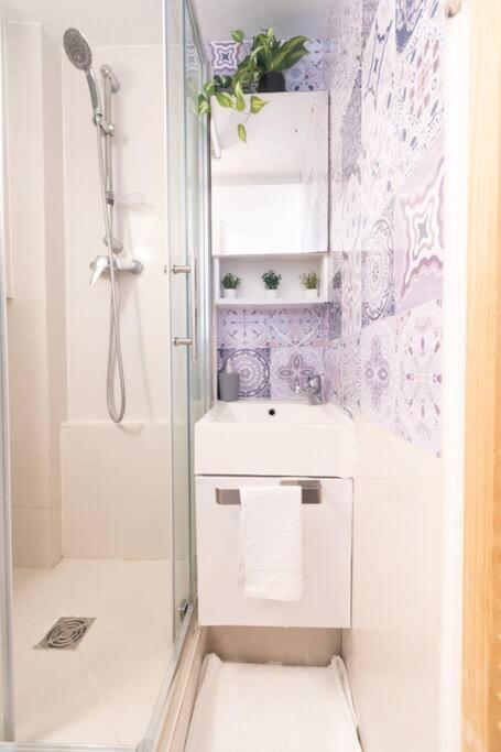 Apartamento Duplex Parisien En Face Metro13 París